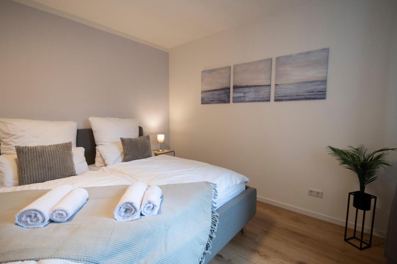 Peter Apartments - Premium Wohnung I 95Qm I 3 Schlafzimmer I Grosses Bad I Kueche I Wohnzimmer I Tv フルダ エクステリア 写真